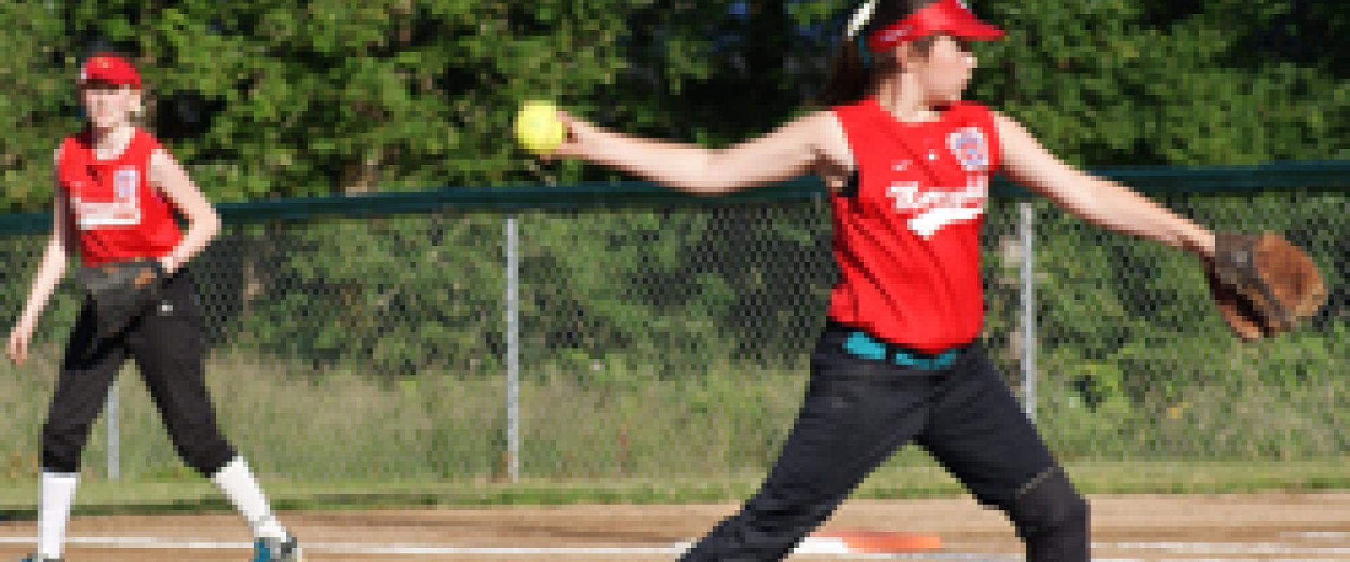 softball pitcher